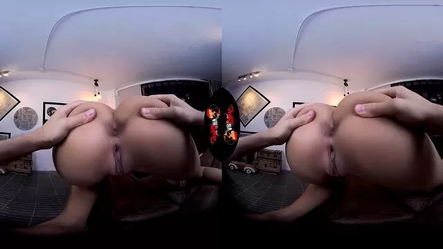 640px x 360px - VR first-person porn with a beautiful long-legged chick - PORNVOV
